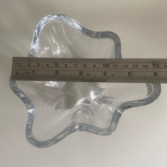 BOHEMIA CRYSTAL VULCANO BOWL NWT Asymmetrical Design - Picture 7 of 10